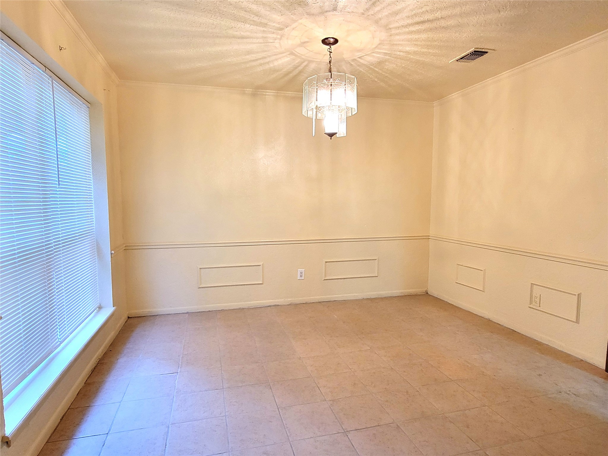 12811 Stillington Drive Property Photo 13
