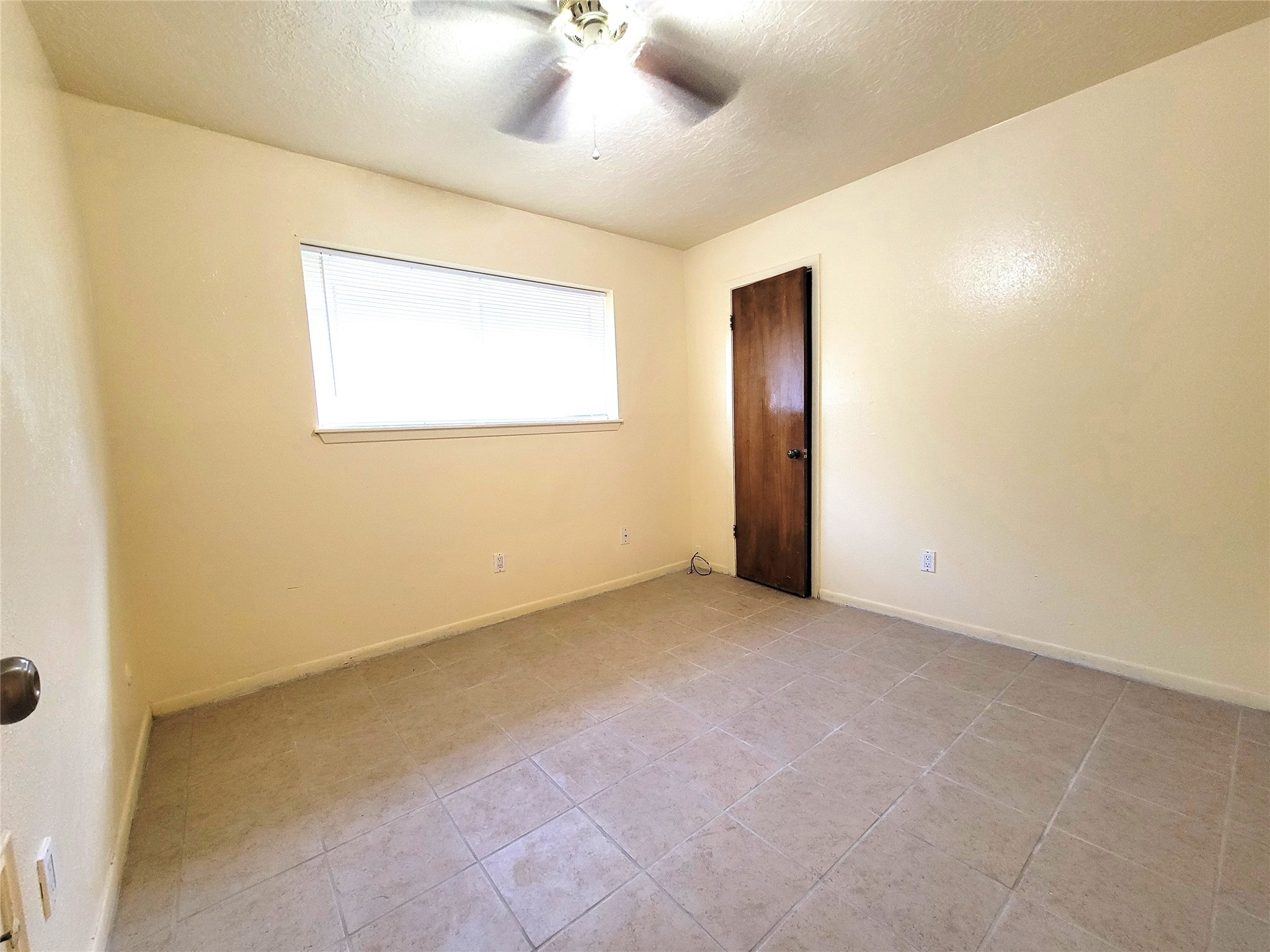 12811 Stillington Drive Property Photo 15