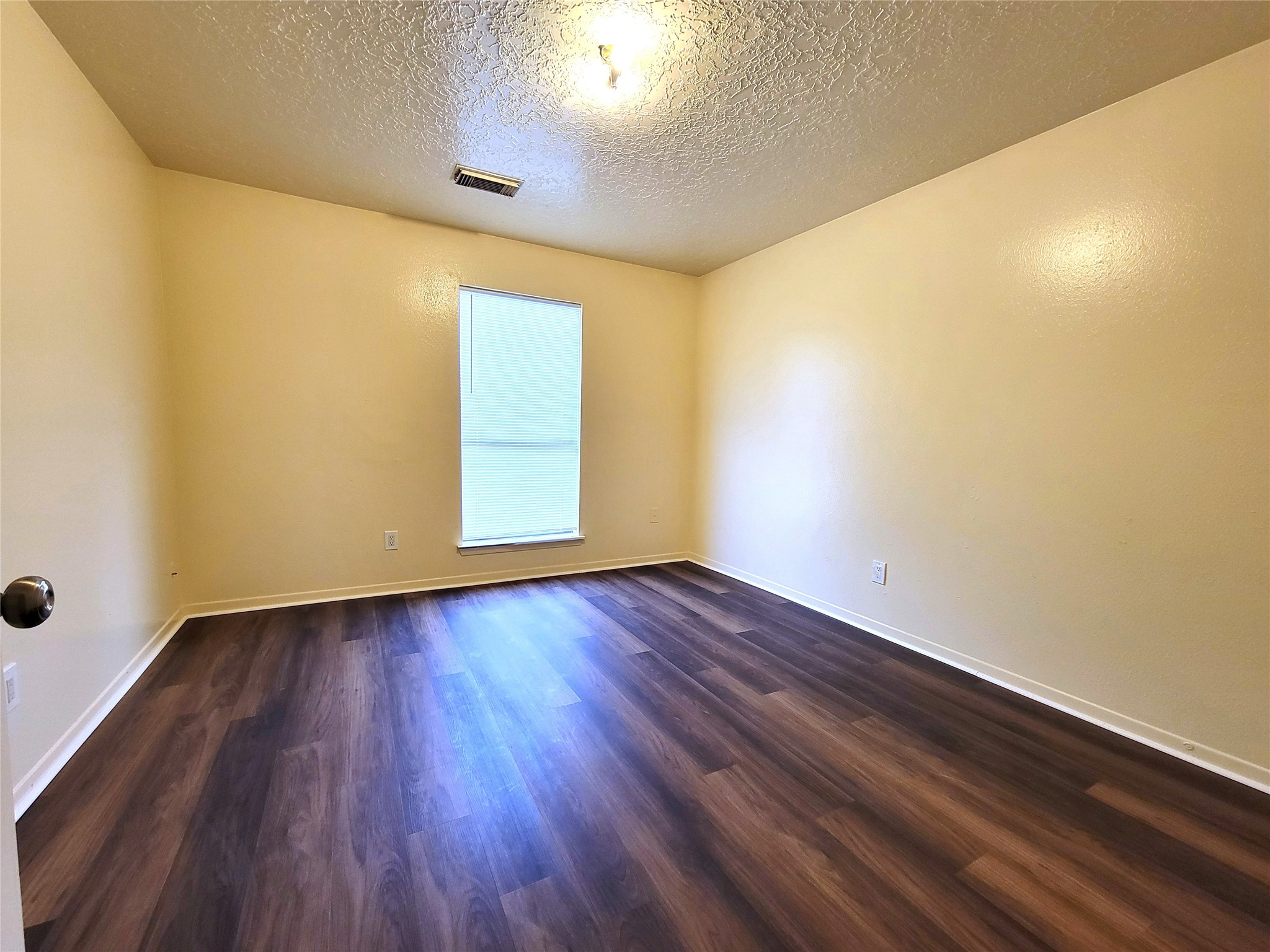 12811 Stillington Drive Property Photo 25