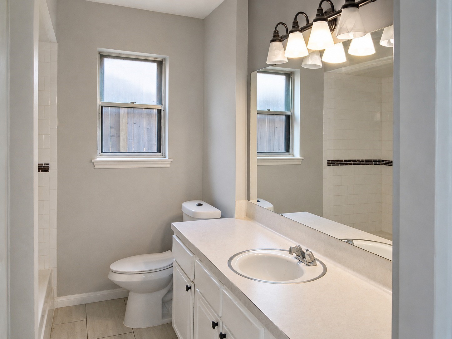 6107 Autumn Arbor Drive Property Photo 11