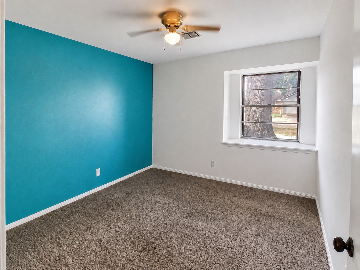 6107 Autumn Arbor Drive Property Photo 15