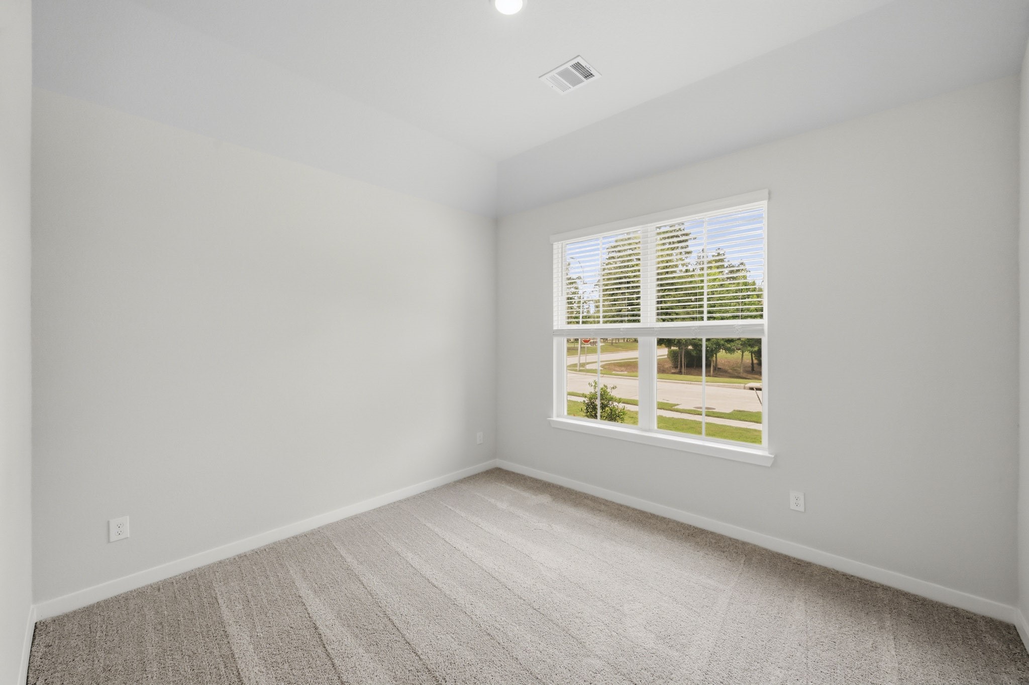 40219 Bay Warbler Court Property Photo 6