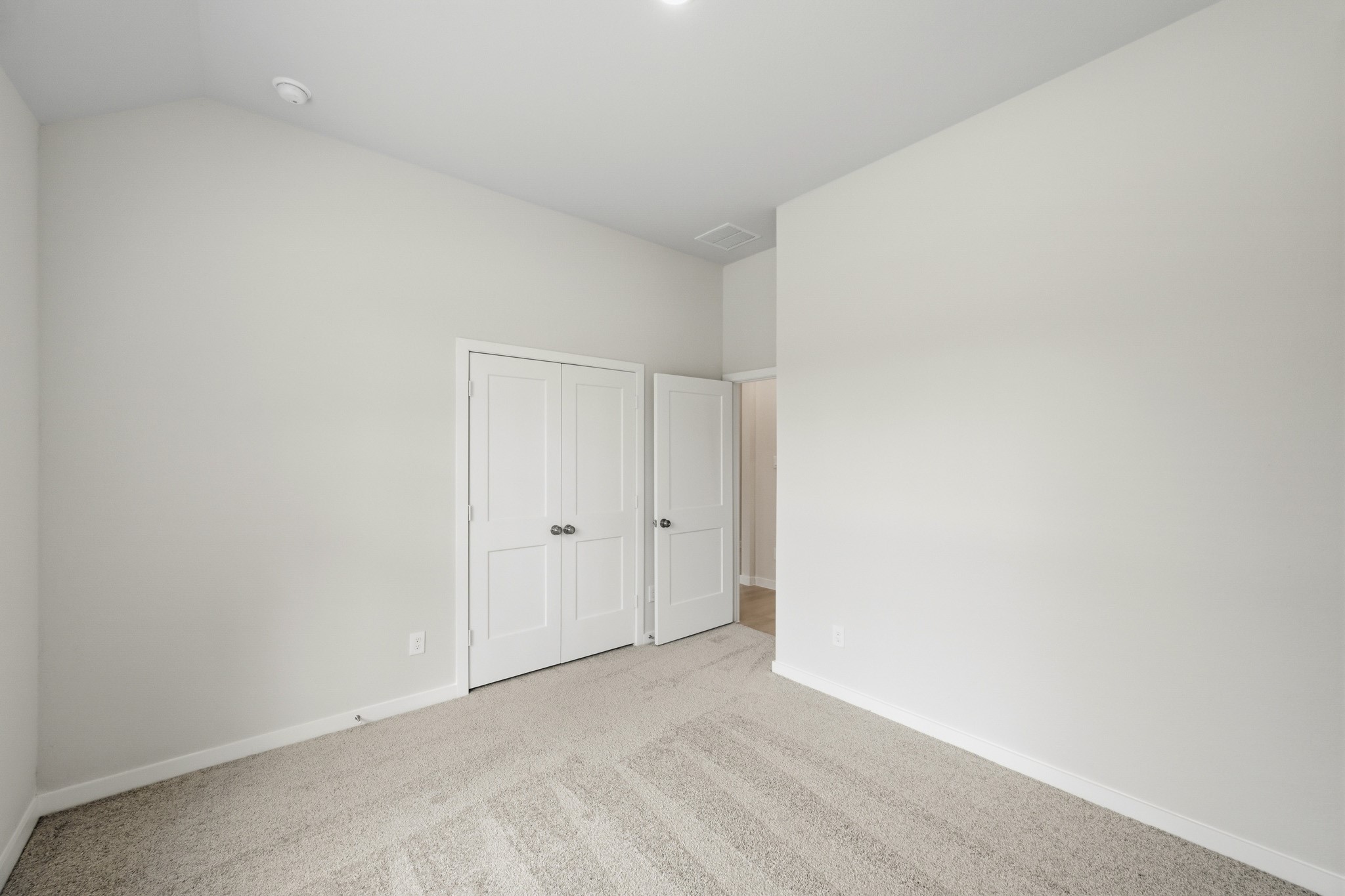 40219 Bay Warbler Court Property Photo 7