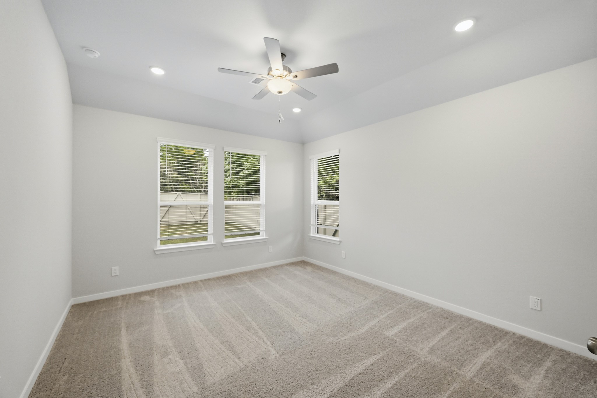 40219 Bay Warbler Court Property Photo 13