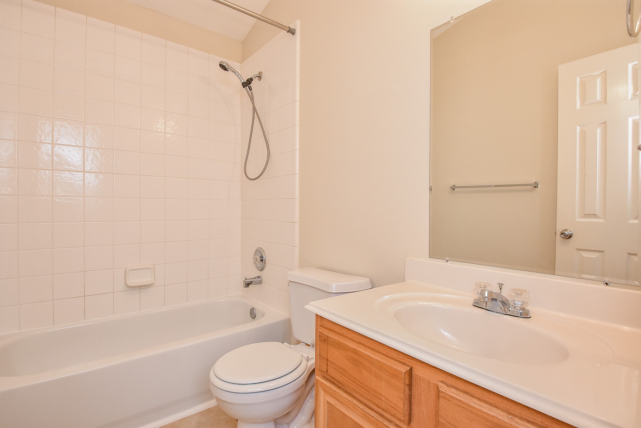 23527 Maple View Drive Property Photo 20