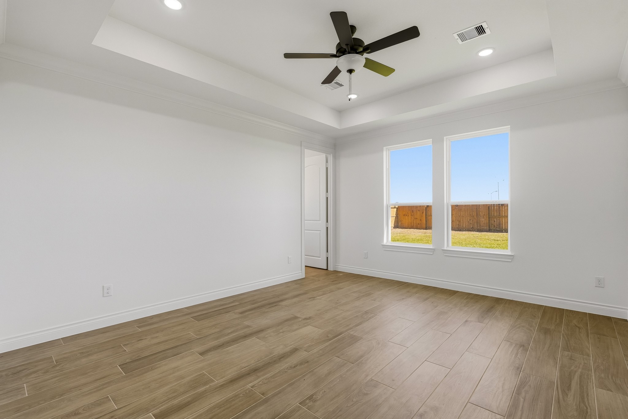 14703 Camila Drive Property Photo 10