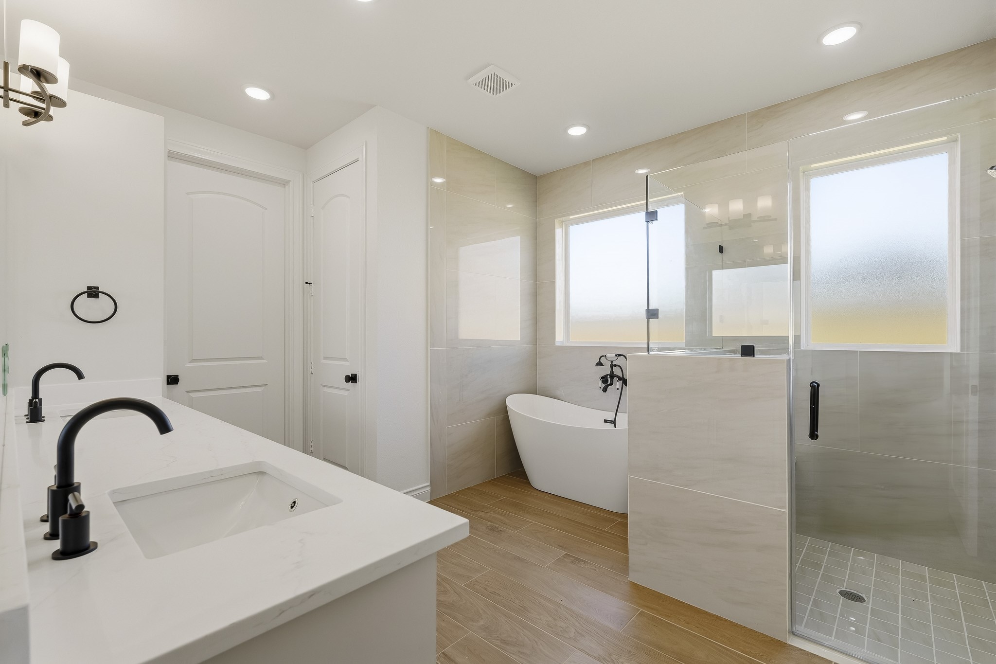 14703 Camila Drive Property Photo 12