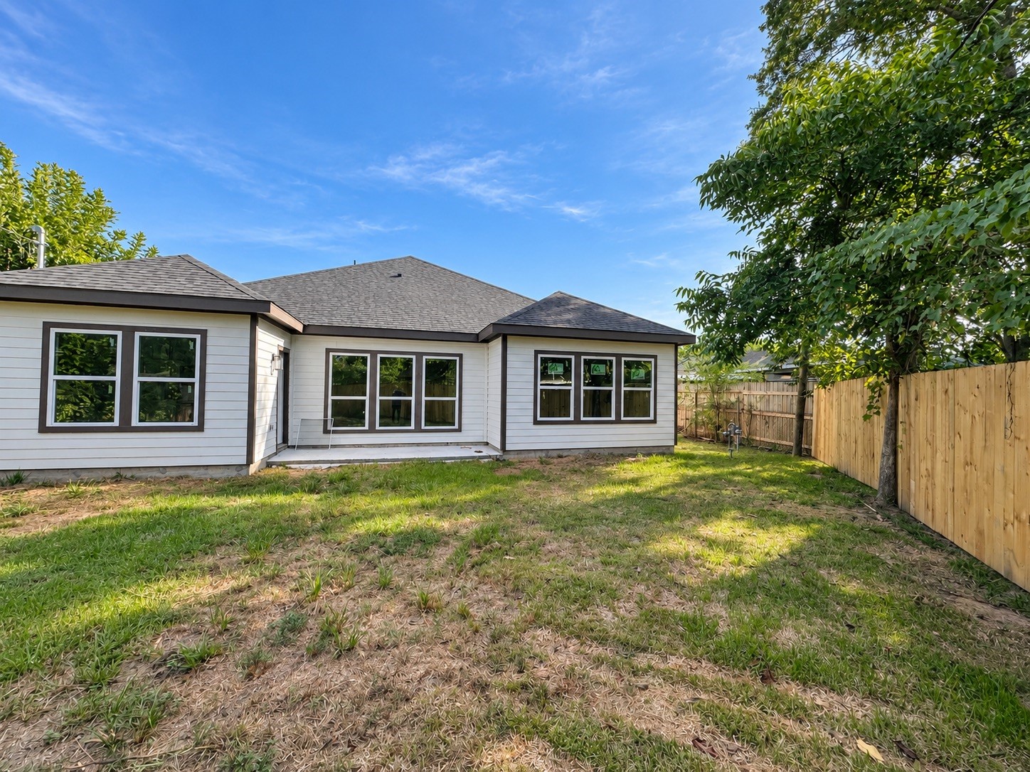 501 Briarwood Drive Property Photo 6