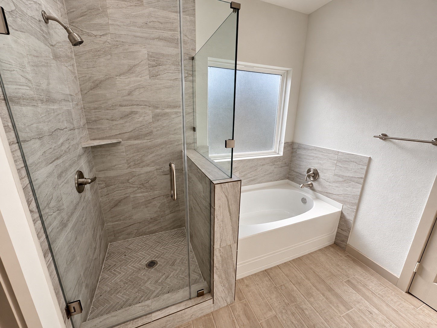 501 Briarwood Drive Property Photo 18