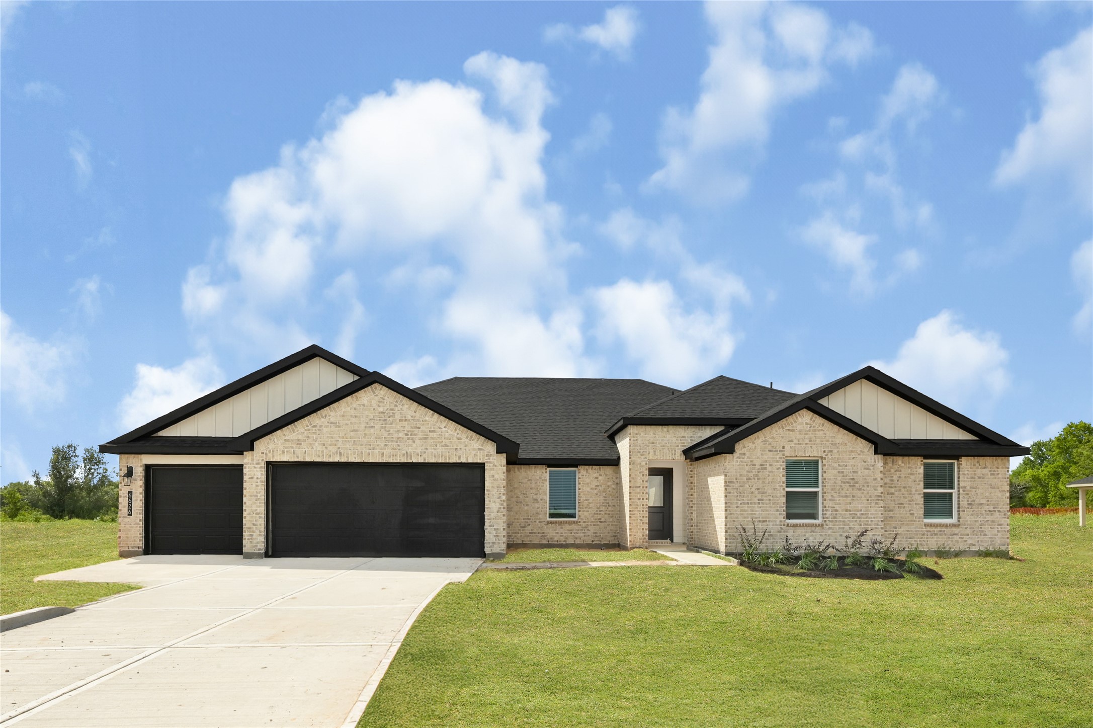 6627 Pelican Lane