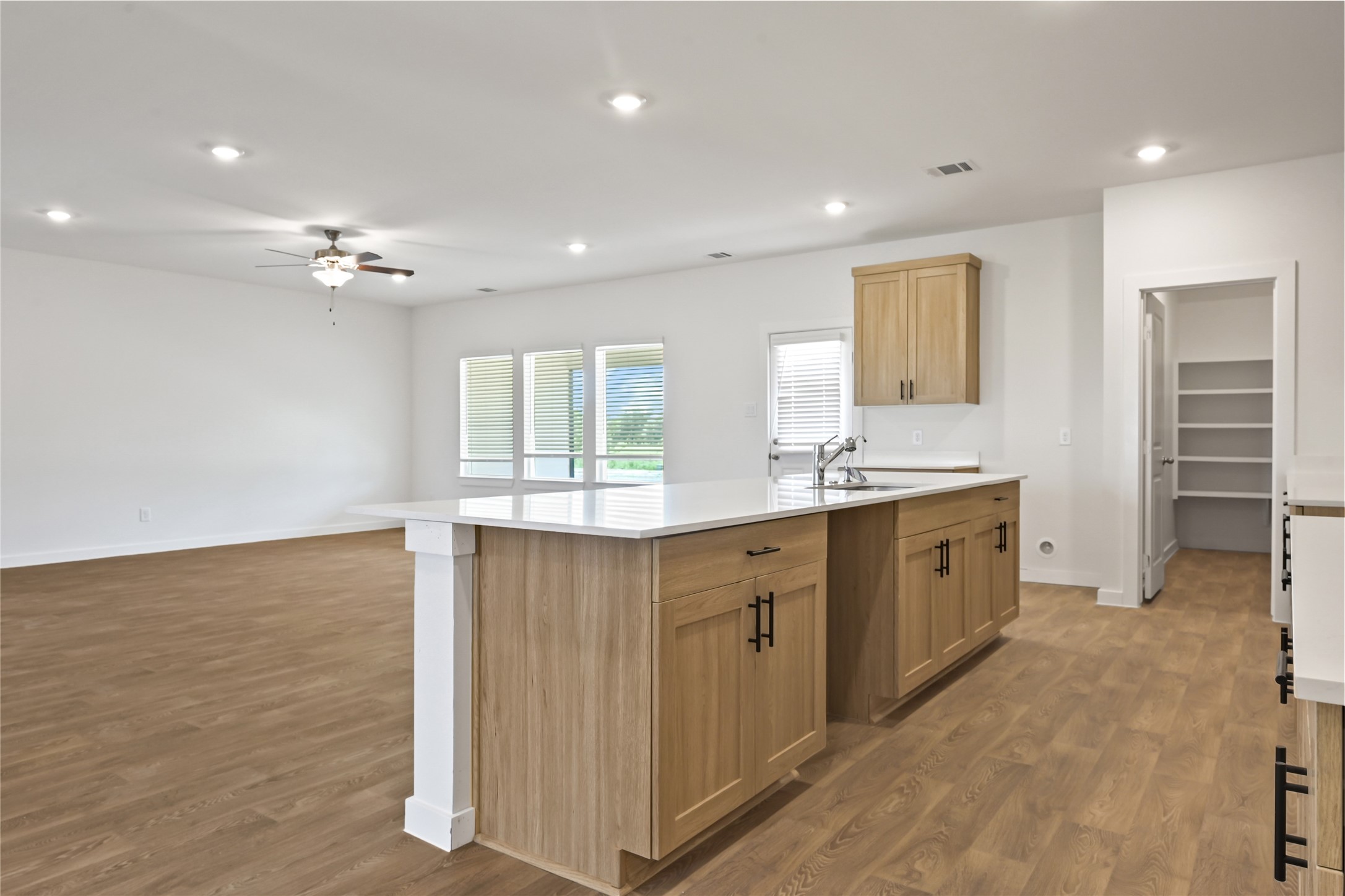 6627 Pelican Lane Property Photo 15