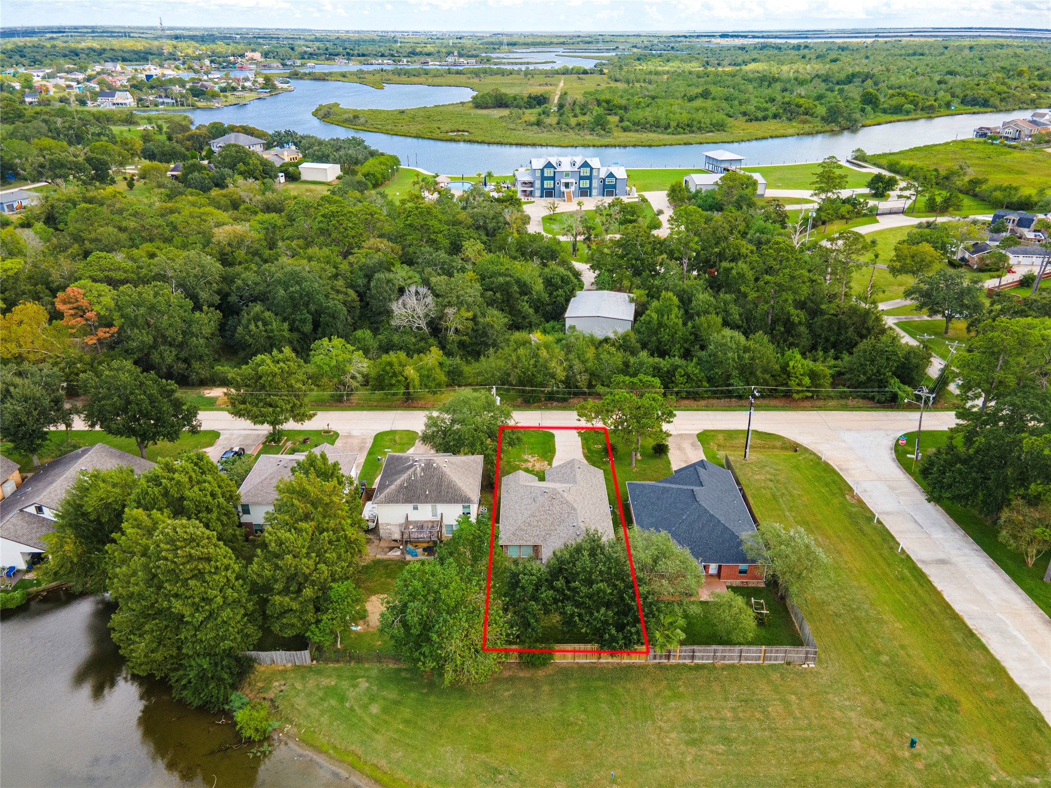 4337 Country Club Drive Property Photo 1