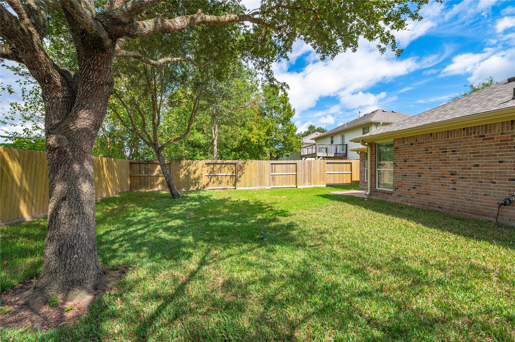 4337 Country Club Drive Property Photo 31