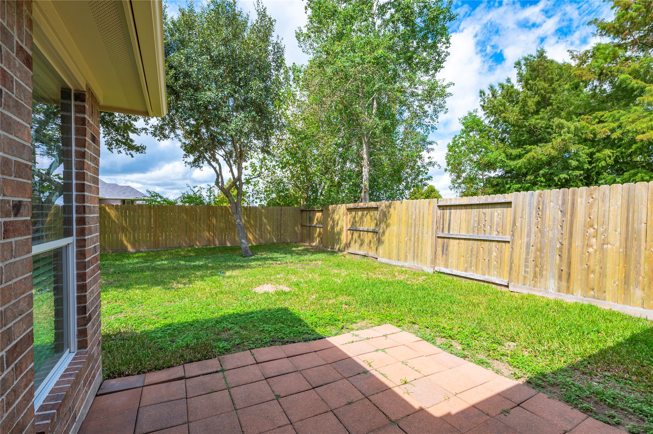4337 Country Club Drive Property Photo 32