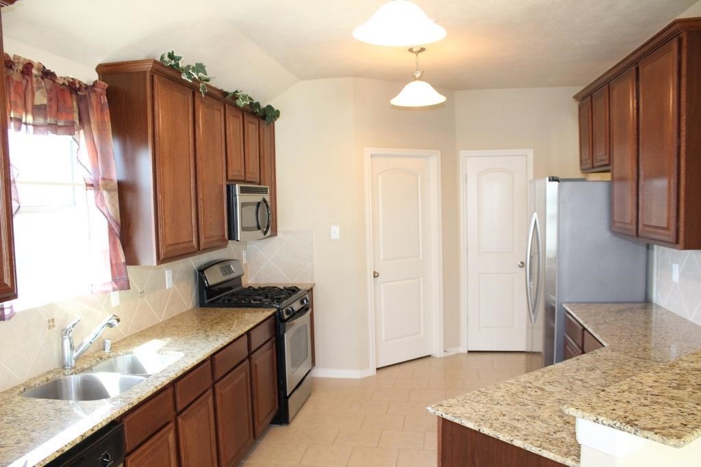 2018 Arbor Gate Court Property Photo 10
