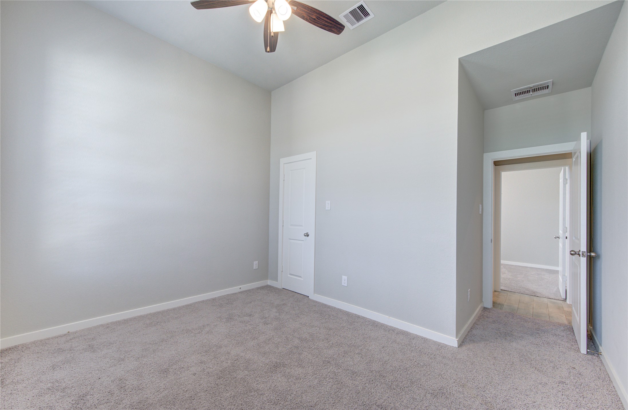20807 Shawbrook Drive Property Photo 9