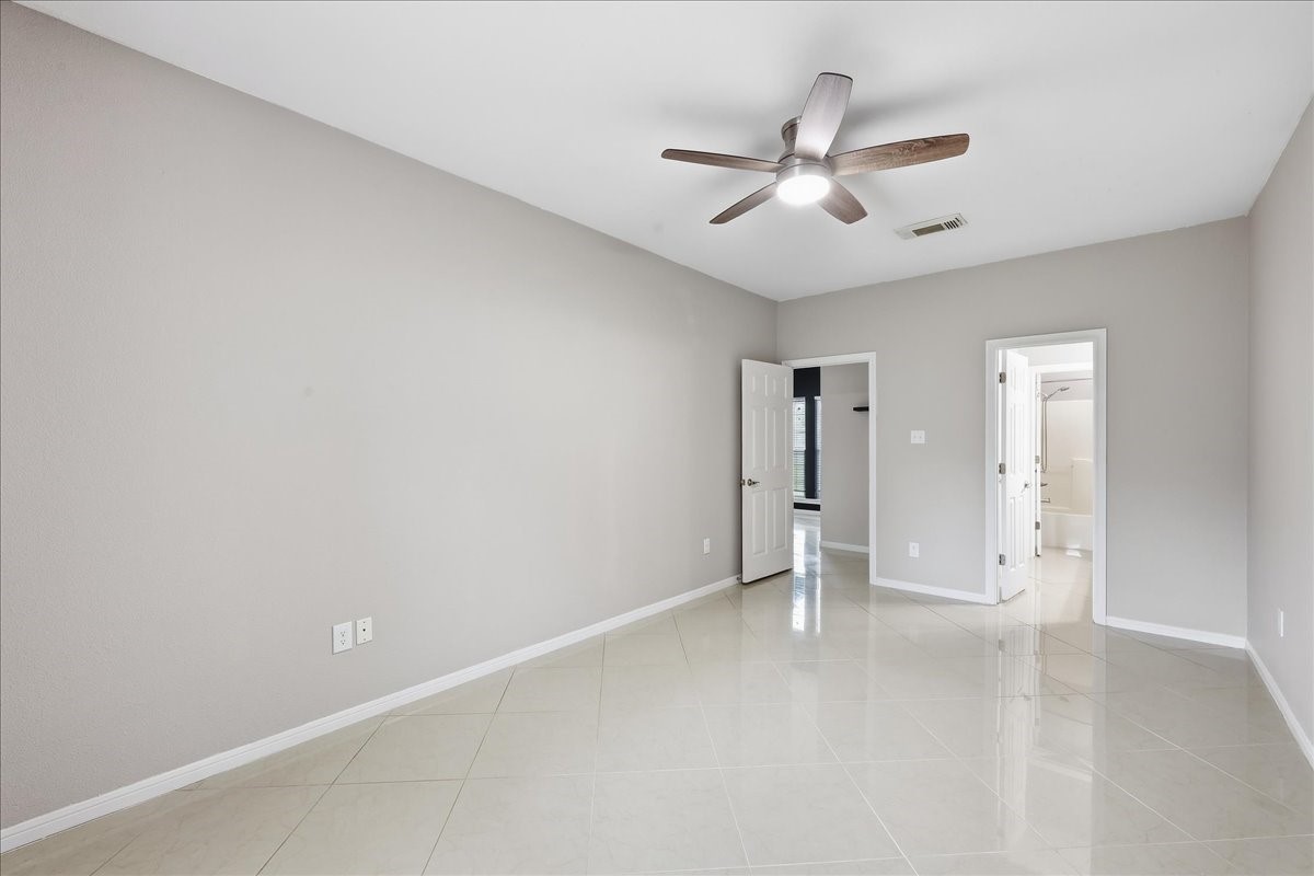 495 Moore Drive Property Photo 12