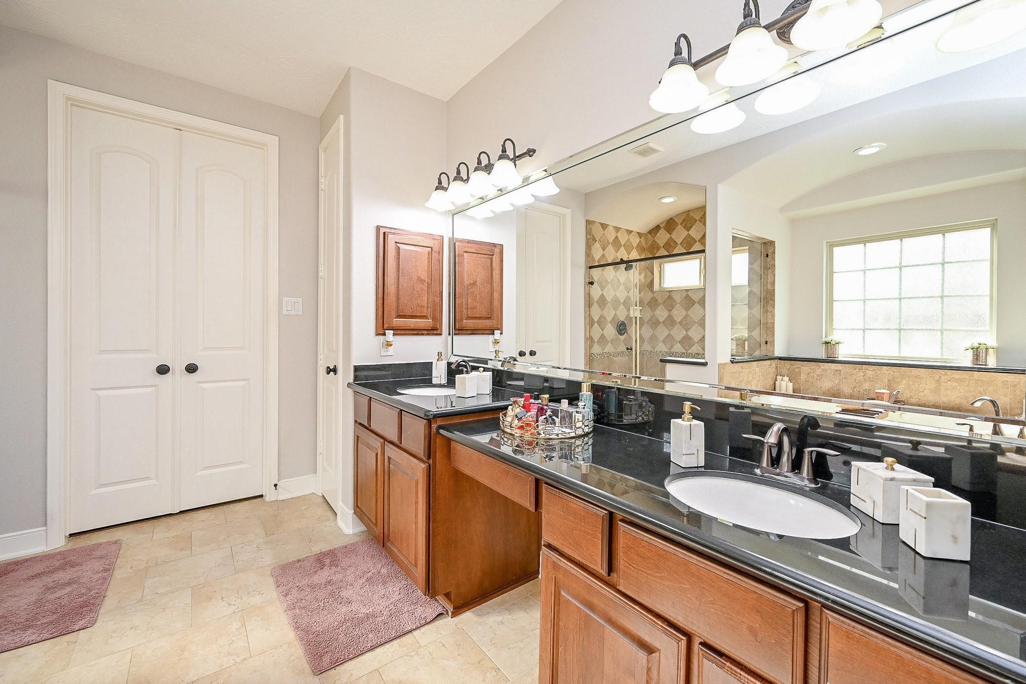 17607 Astrachan Road Property Photo 23