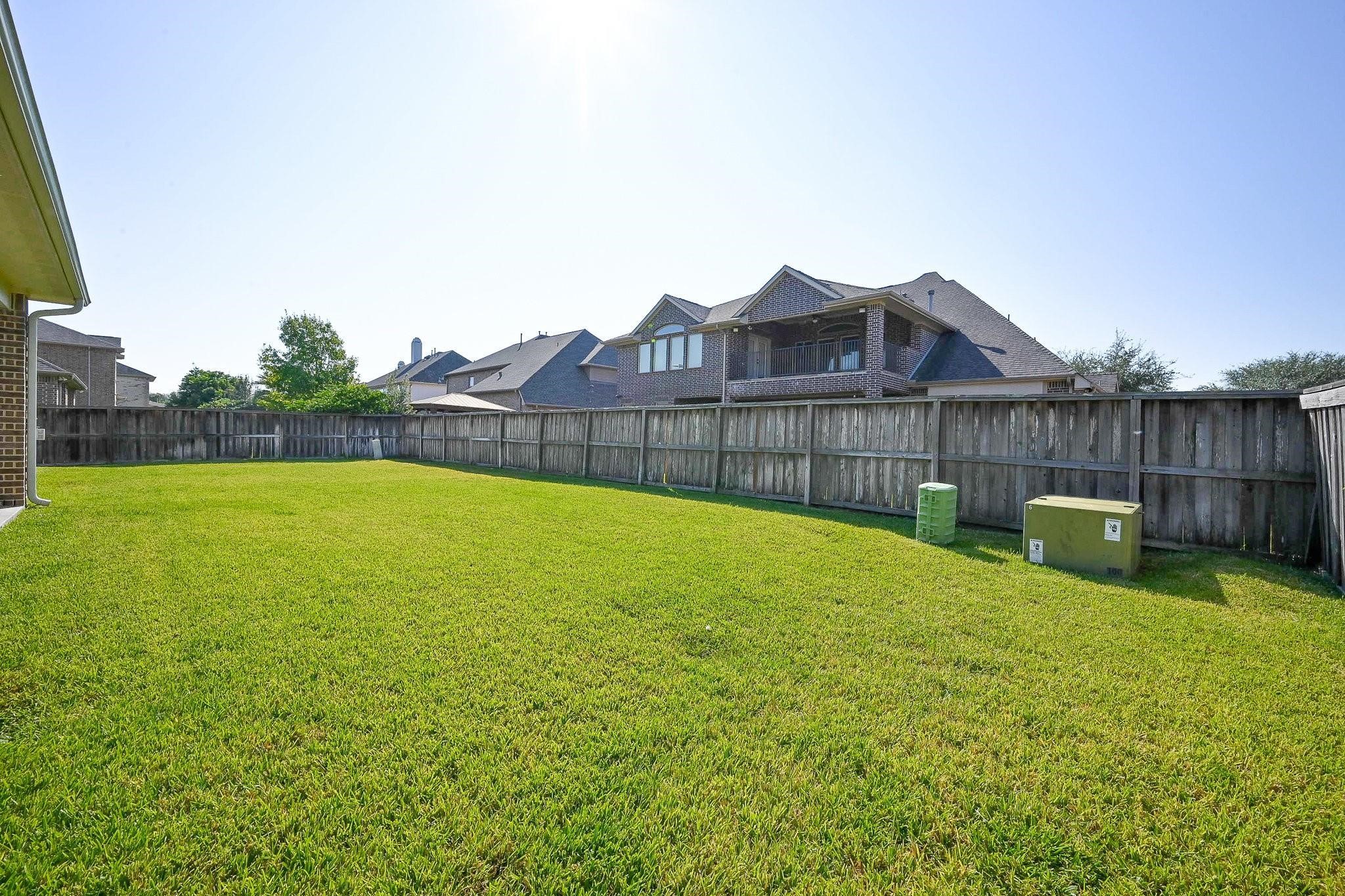 17607 Astrachan Road Property Photo 32