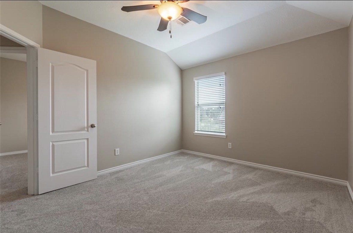 2535 Flycatcher Cove Drive Property Photo 18