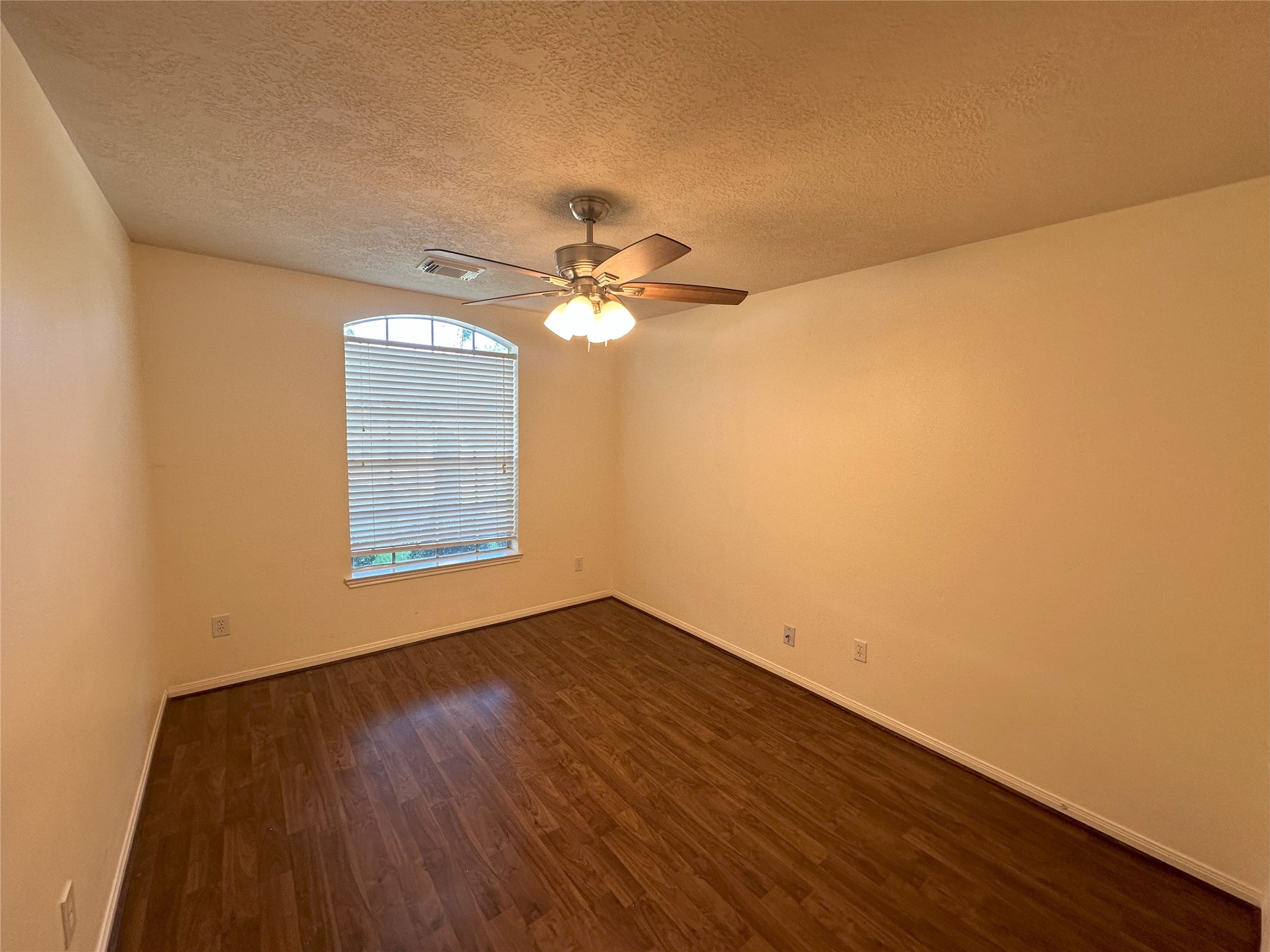 3734 Paigewood Drive Property Photo 6