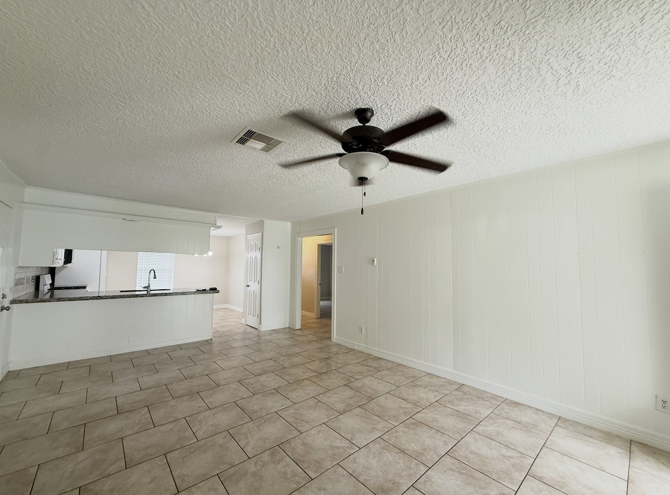 23103 Berry Pine Drive Property Photo 12
