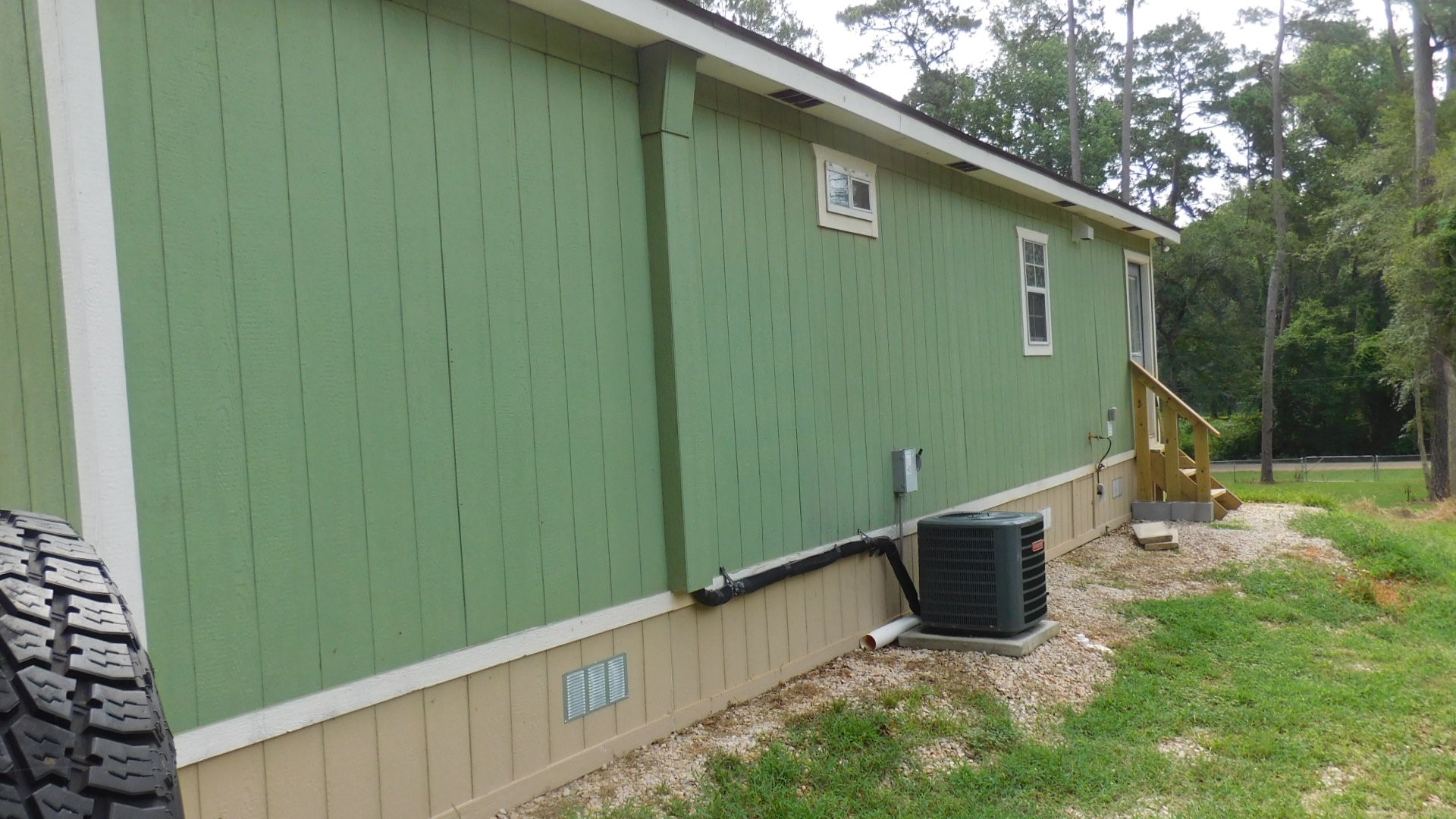 000 Woodview Drive Property Photo 11