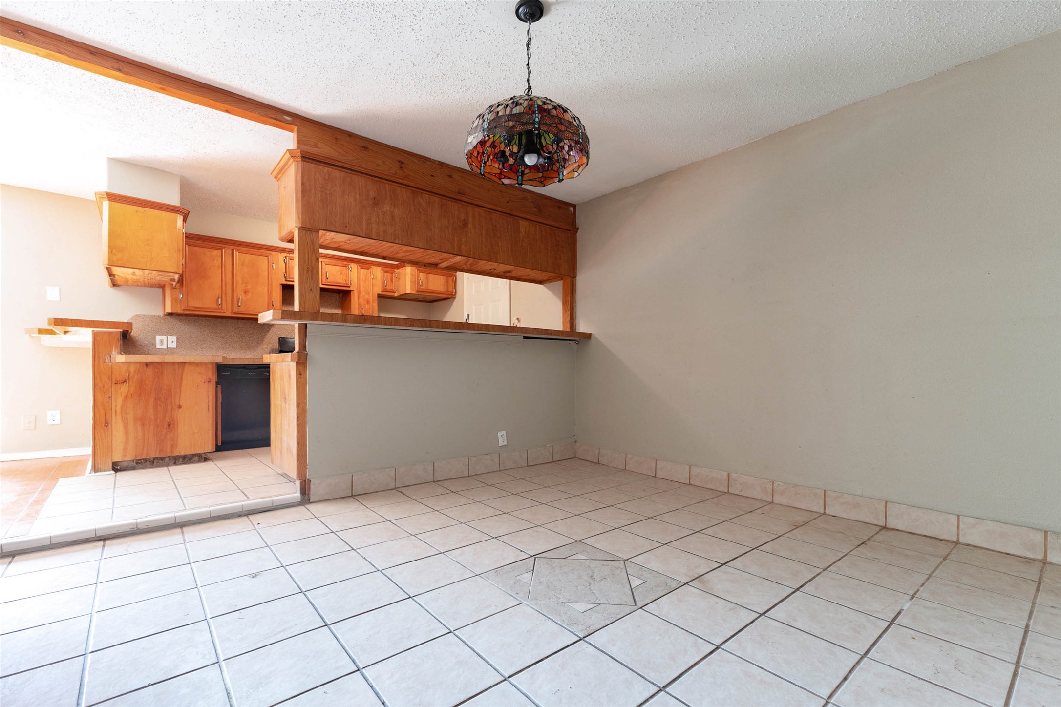 3719 Heatherbrook Drive Property Photo 17