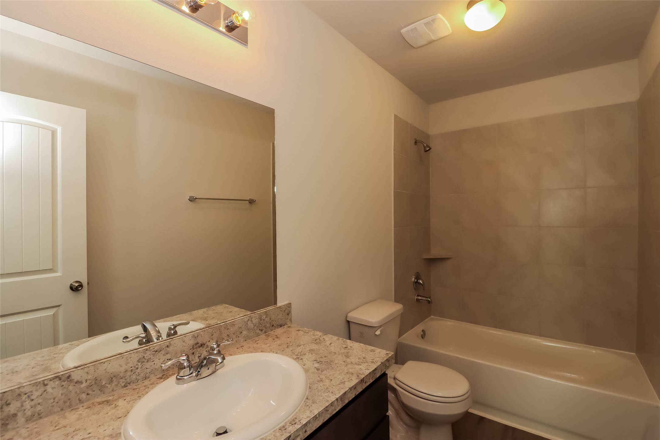 2732 Atlas Drive Property Photo 10
