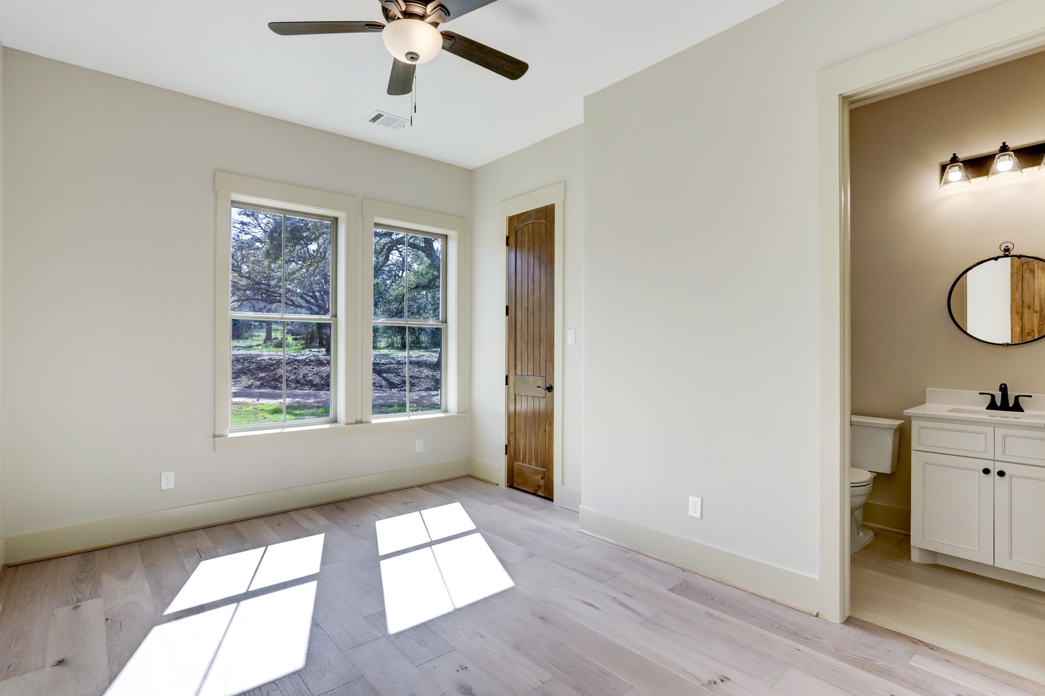 2130 Hartfield Road Property Photo 23