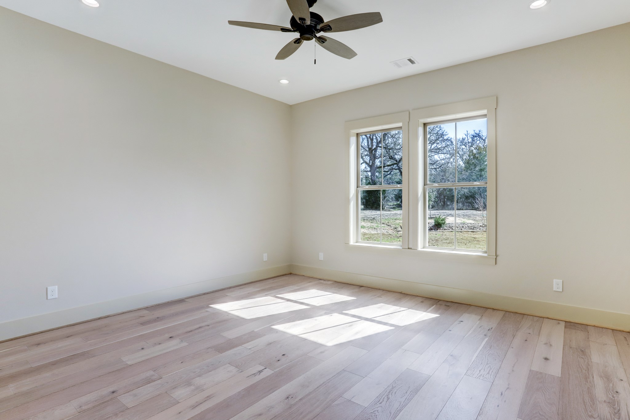 2130 Hartfield Road Property Photo 25