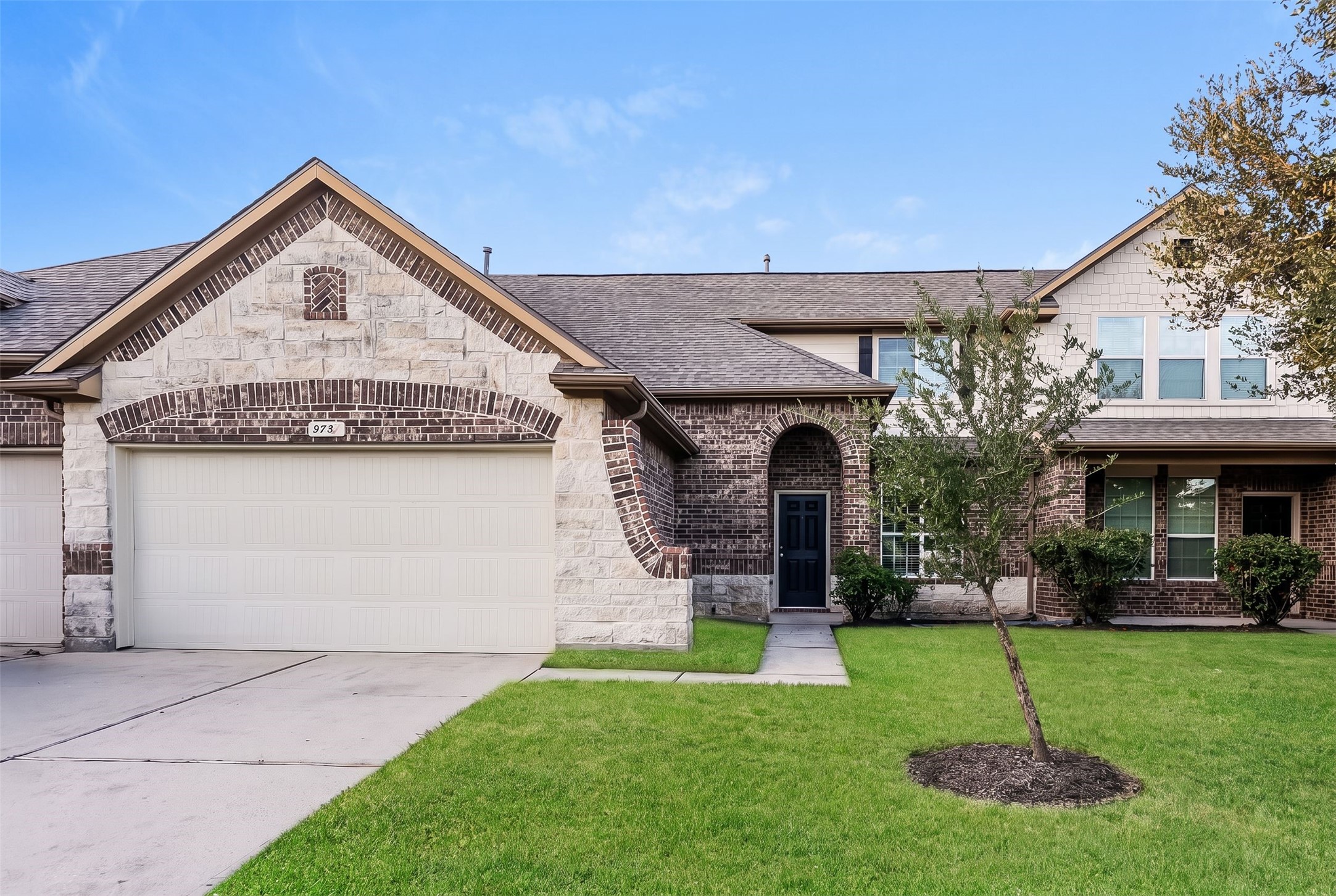 9731 Cira Court Property Photo 1