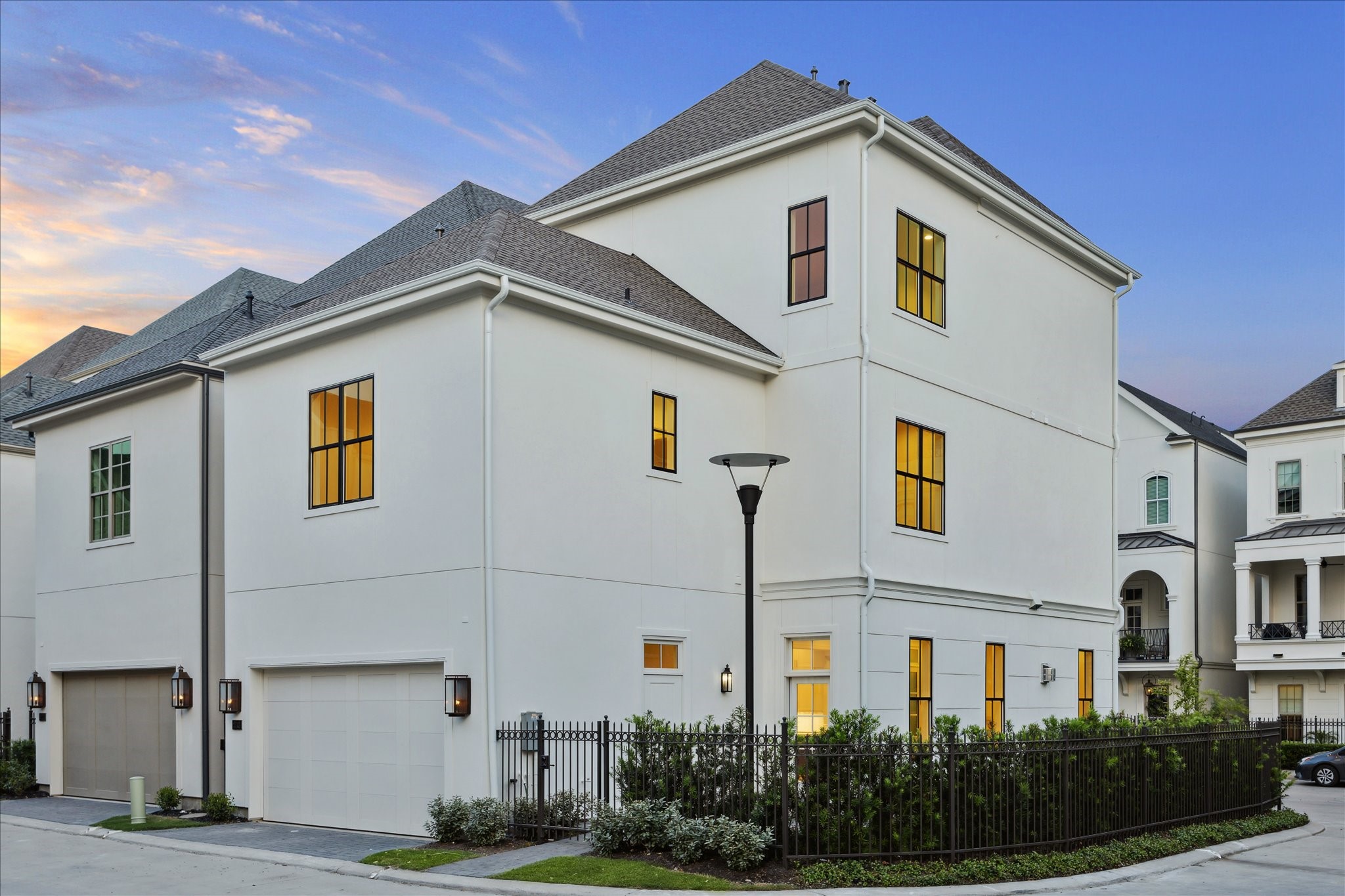 213 Sutton Row Place Property Photo 7