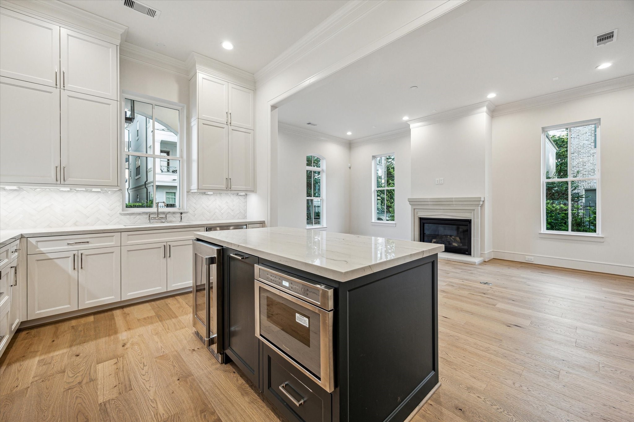 213 Sutton Row Place Property Photo 16