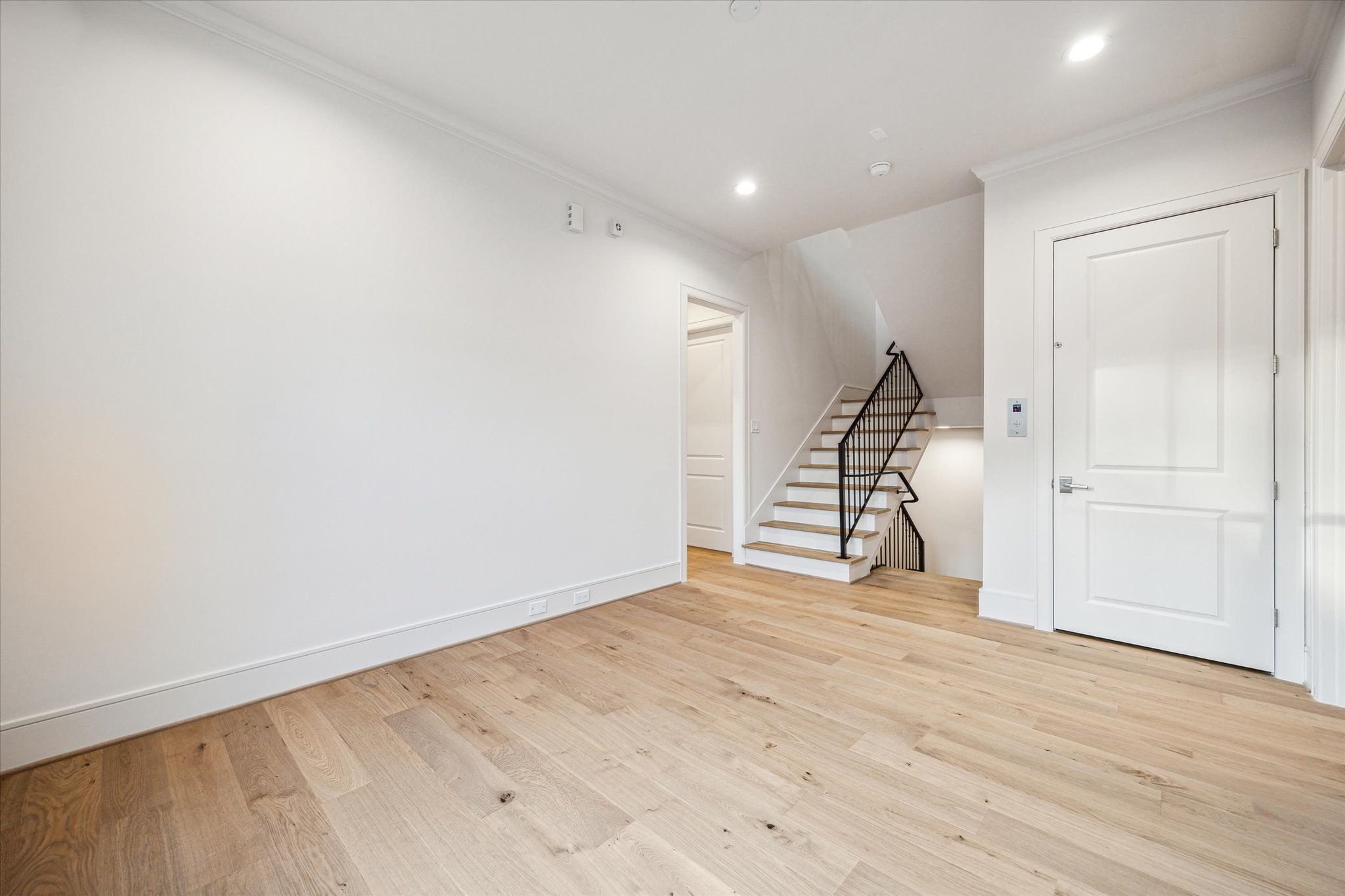 213 Sutton Row Place Property Photo 25