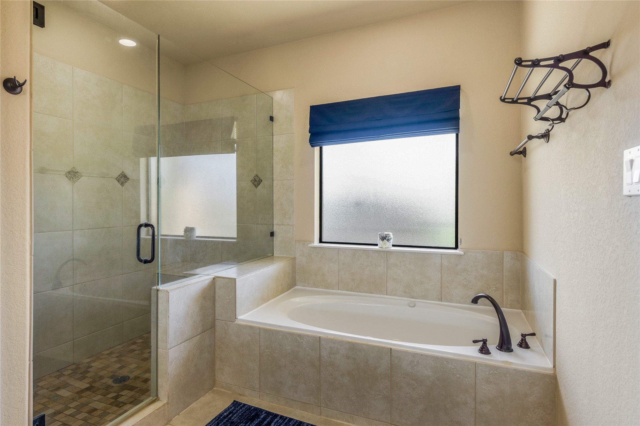 347 Old Aqua Landing E Property Photo 25