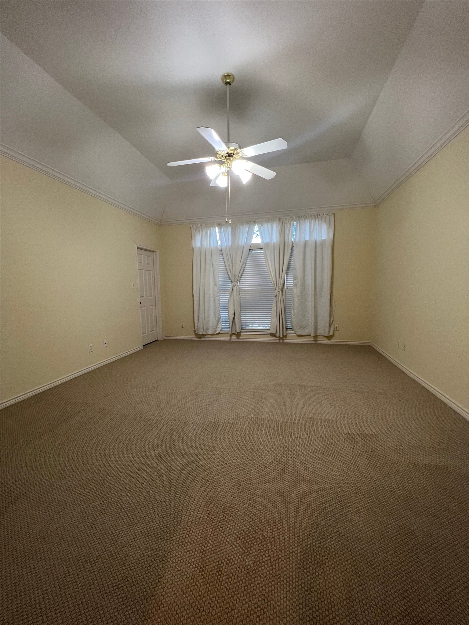 1929 Woodbury Street Property Photo 8