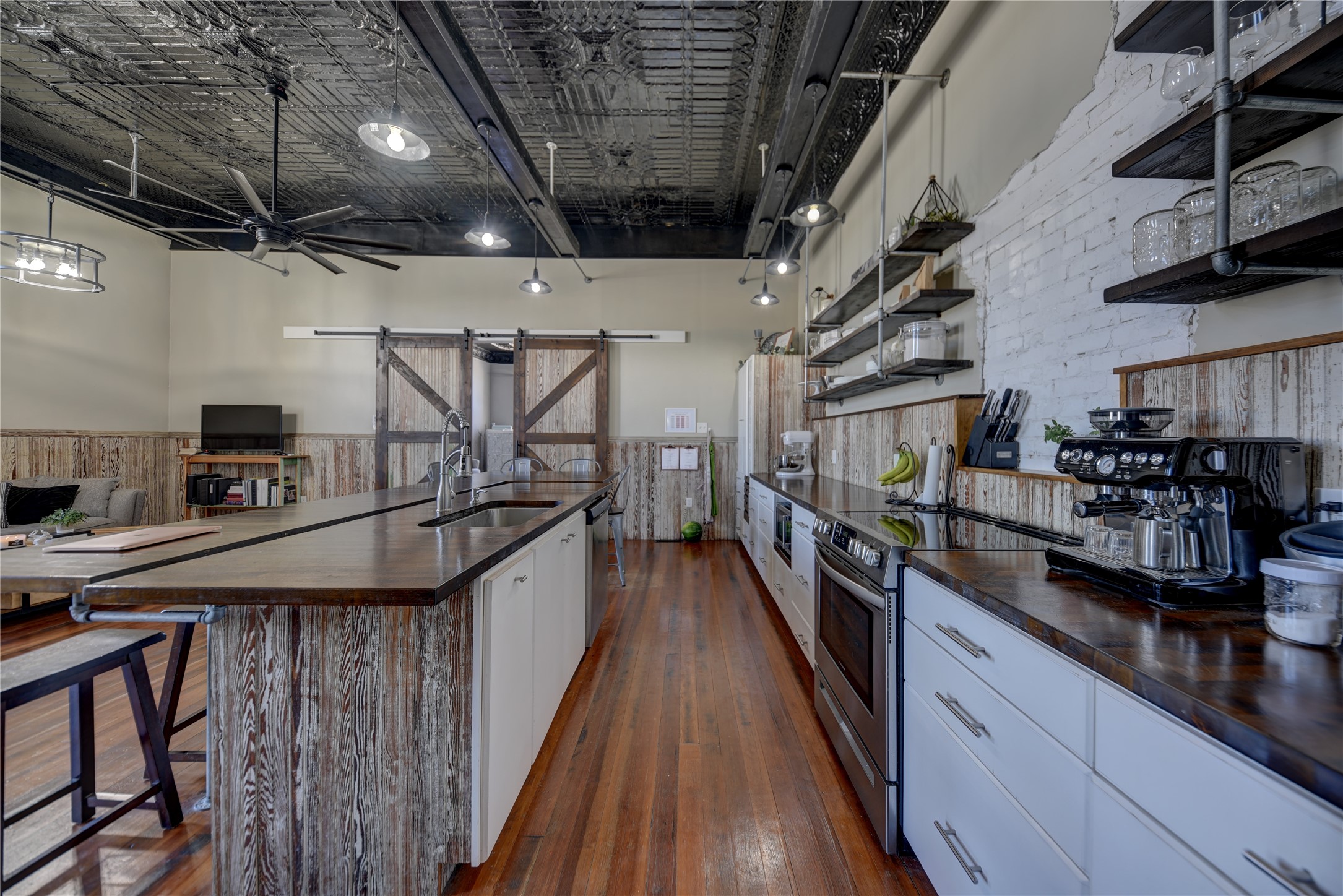 103 N Main B Property Photo