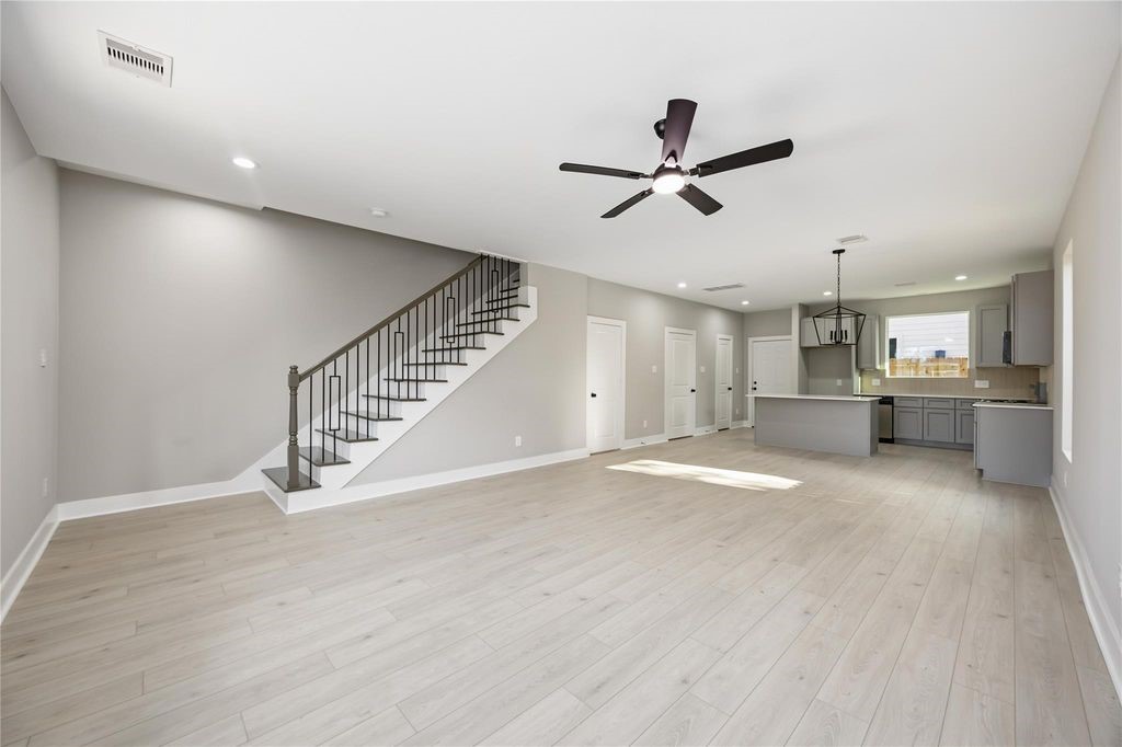 5827 Polly Unit A Street A Property Photo 6