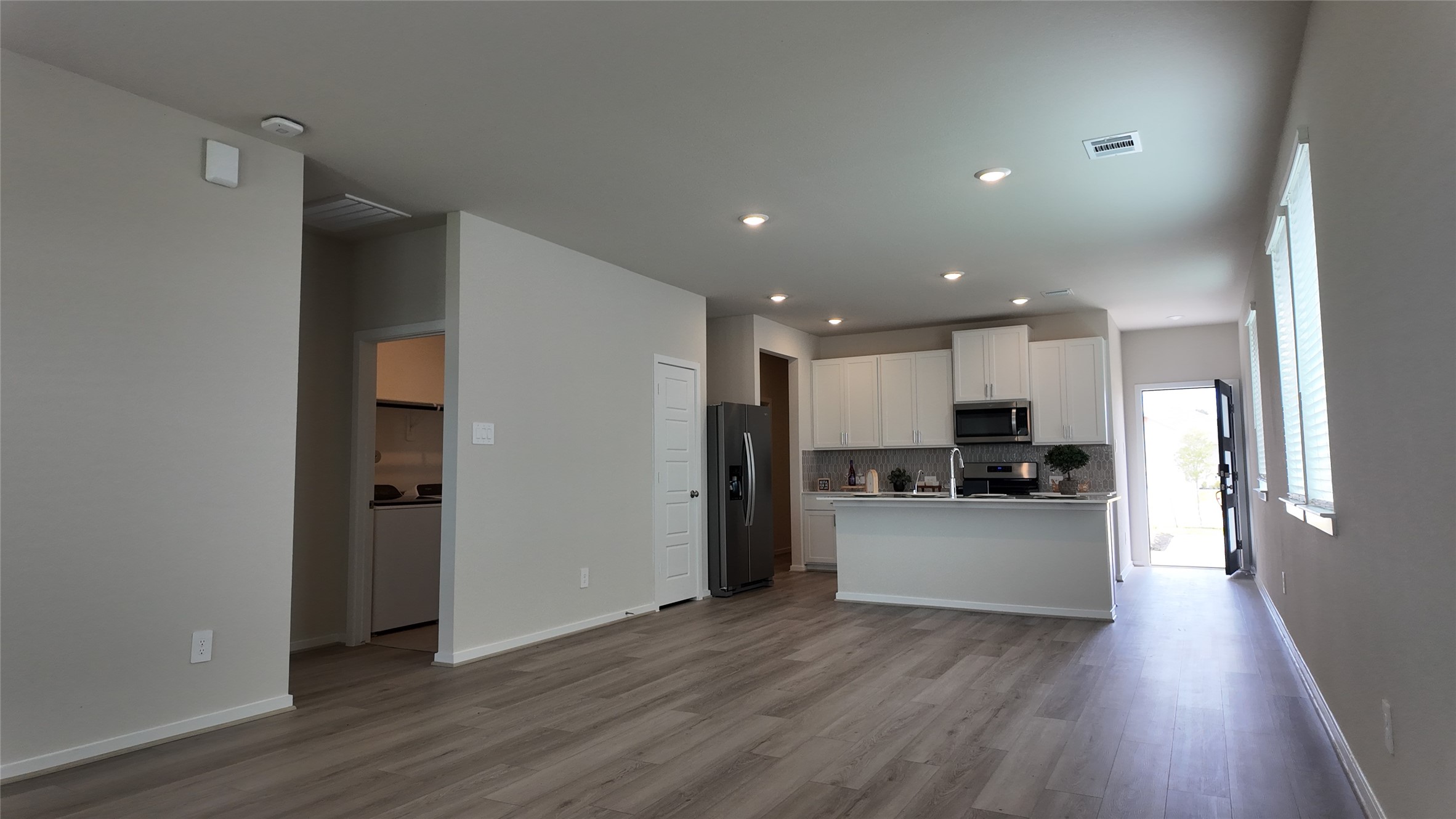 14190 Granger Pointe Lane Property Photo 8