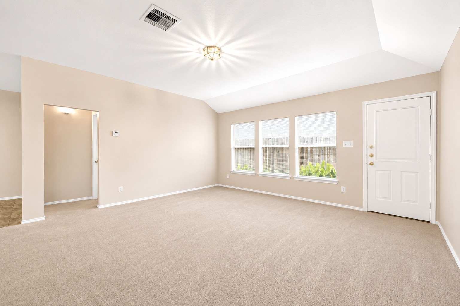 12830 Lodenbriar Drive Property Photo 7