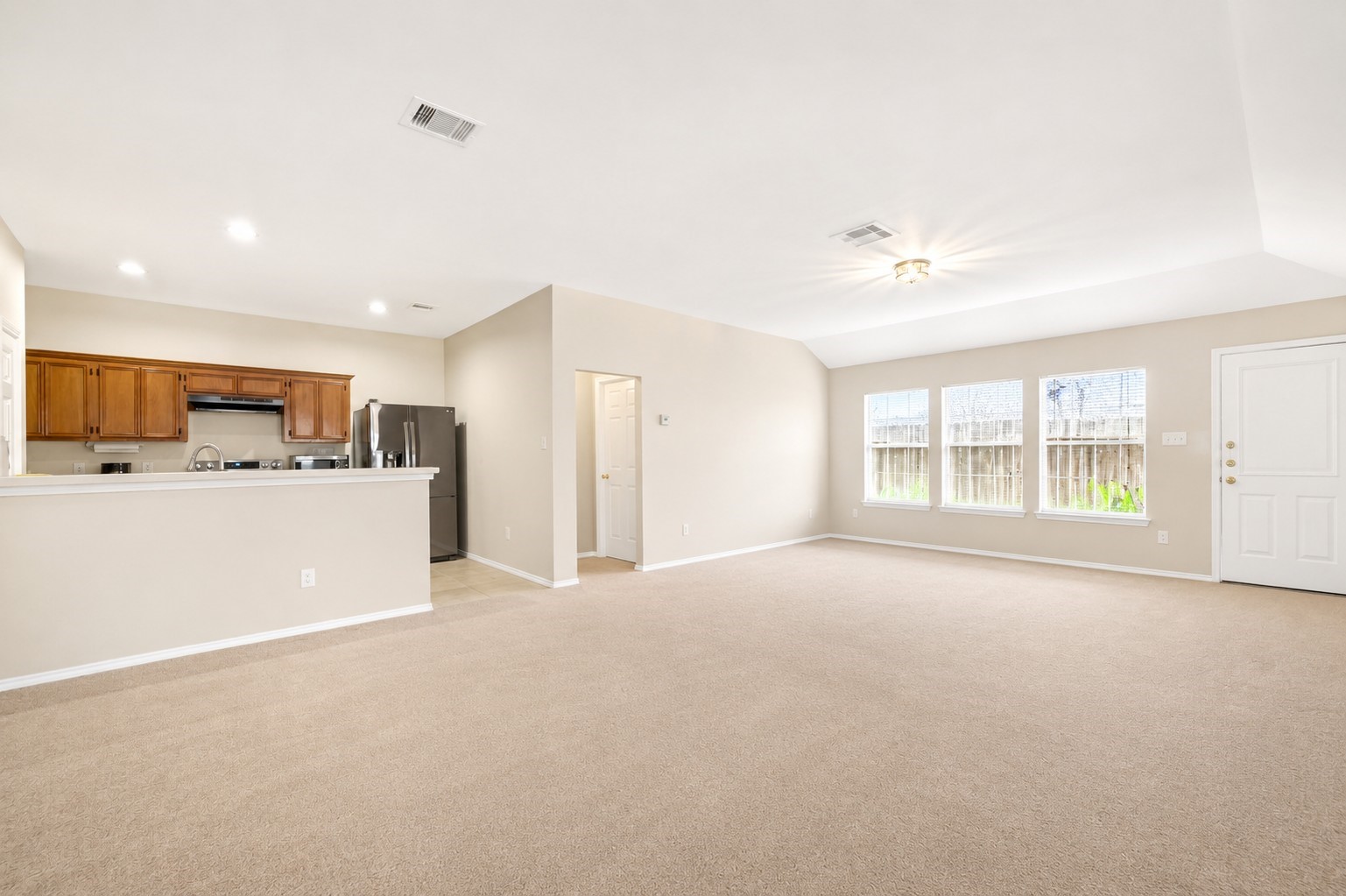 12830 Lodenbriar Drive Property Photo 10