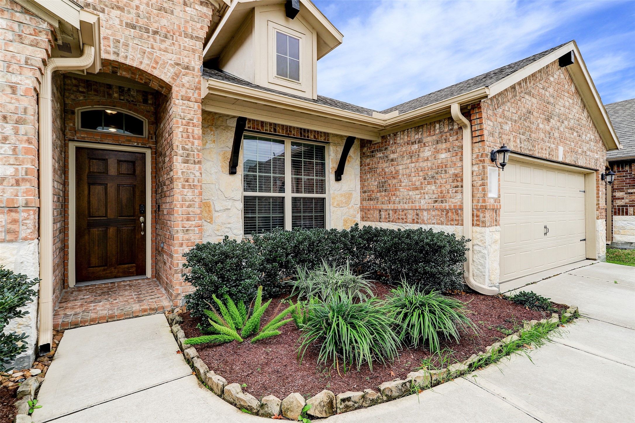 12110 Allington Cove Lane Property Photo 3