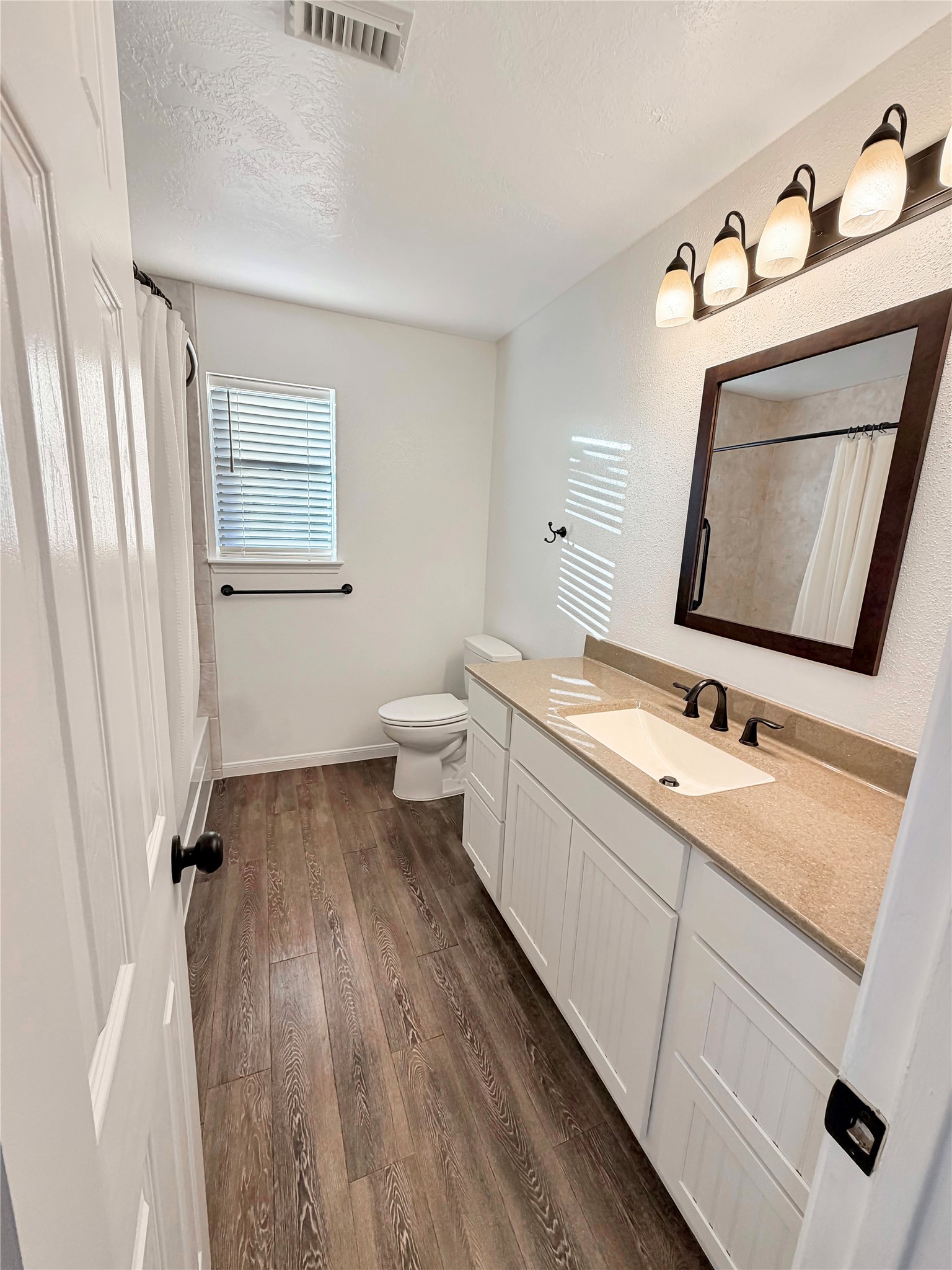 5702 E Towerglen Loop Property Photo 17