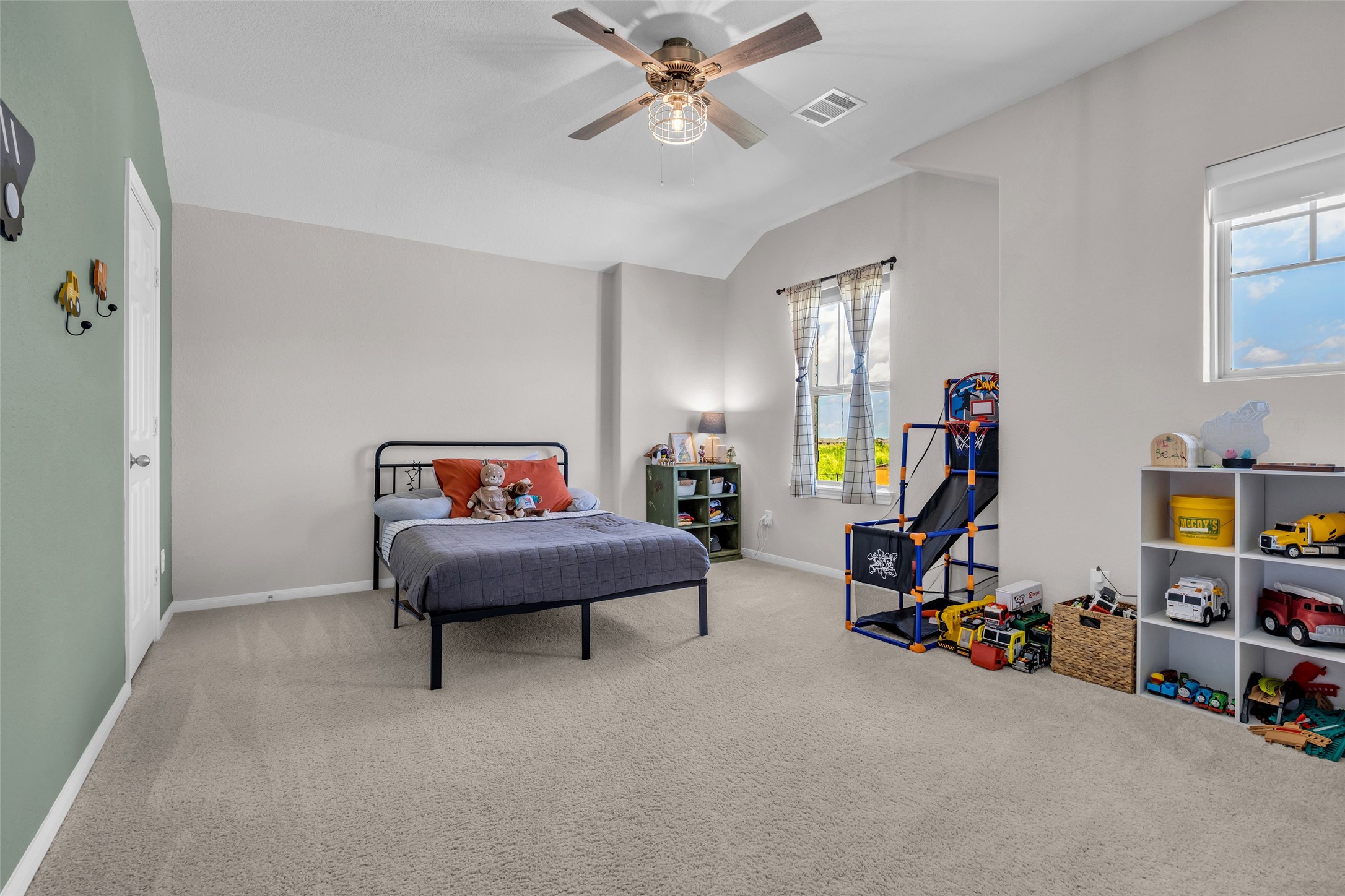 2713 Jumeirah Lane Property Photo 21