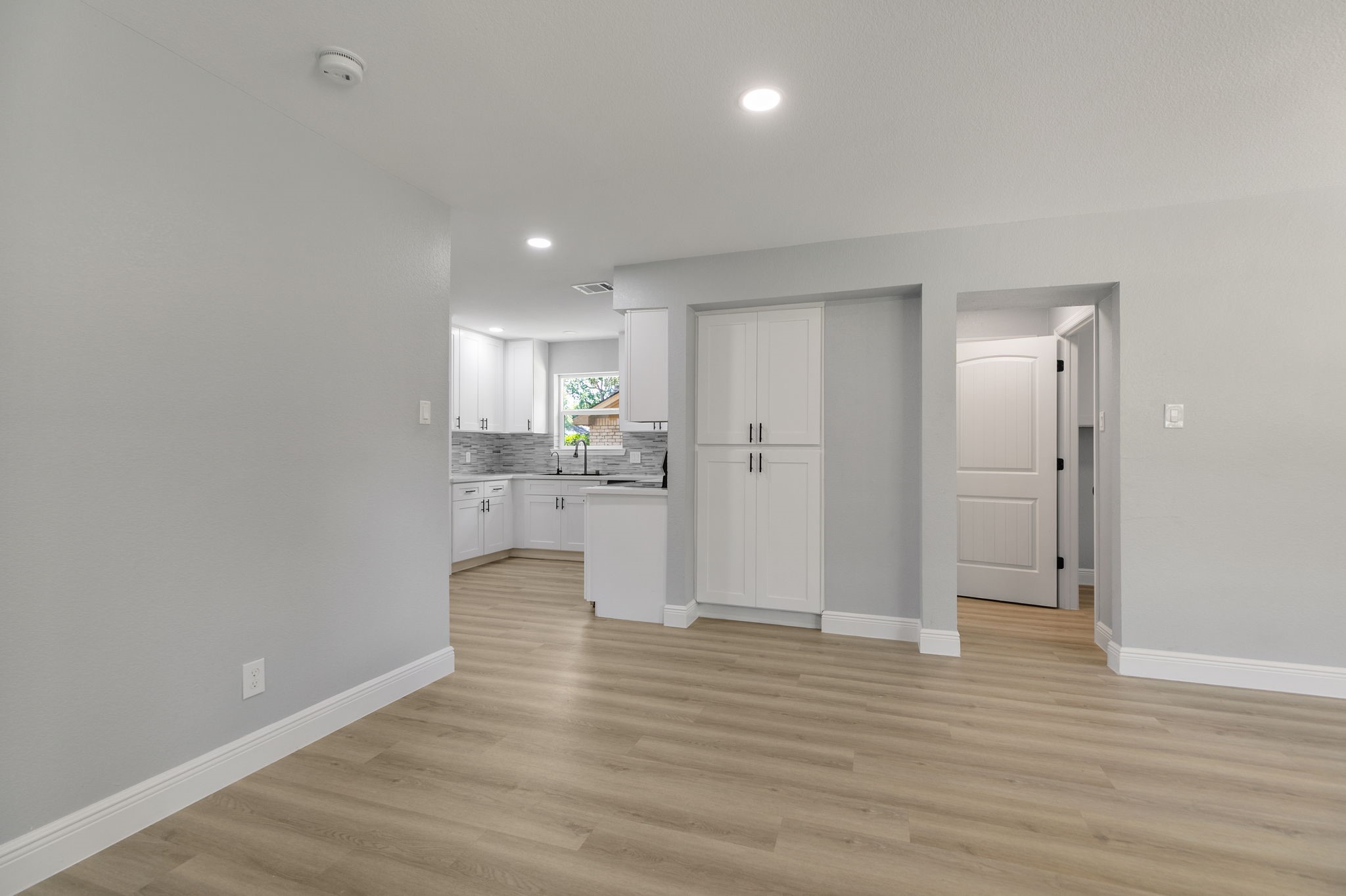 1106 Caspian Lane Property Photo 9