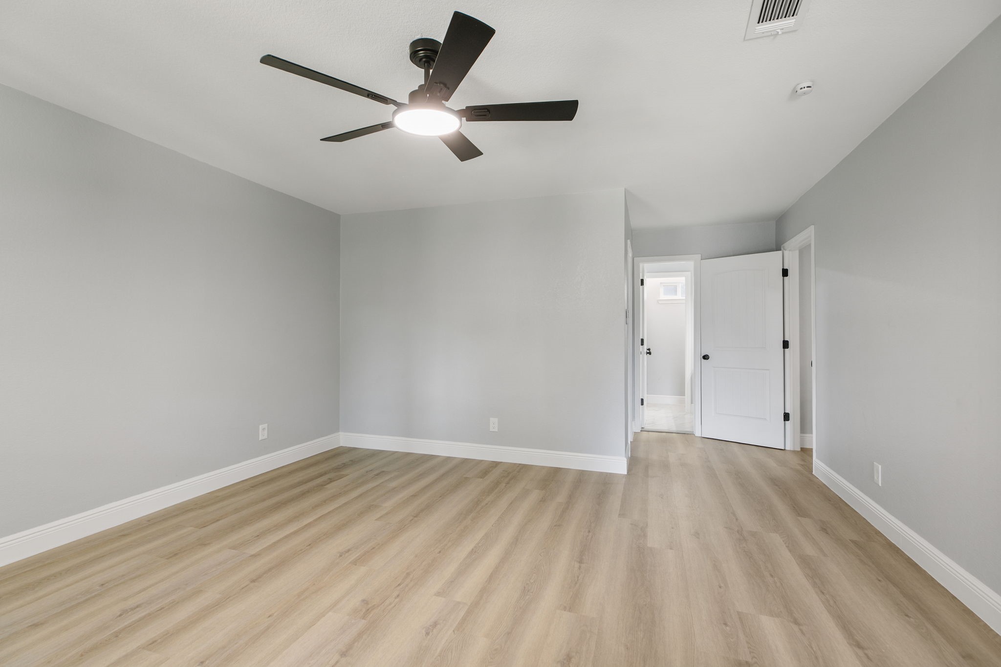 1106 Caspian Lane Property Photo 23