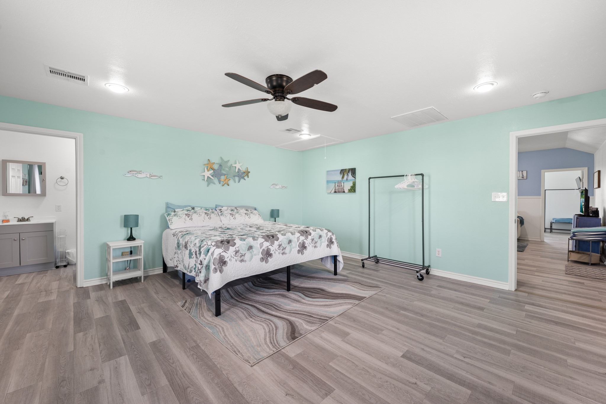 818 Surf Drive Property Photo 18