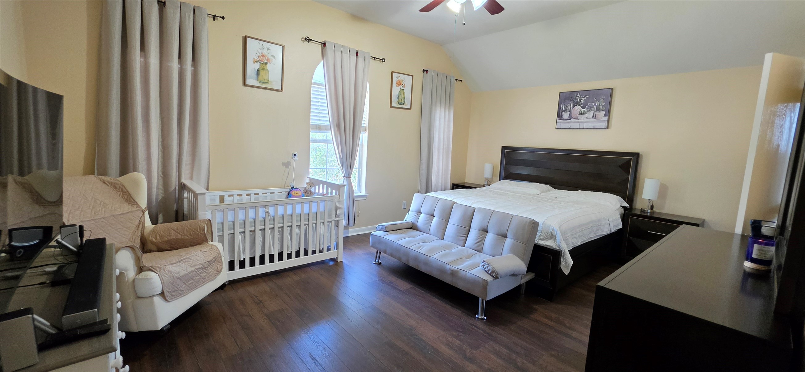 835 Forest Thicket Lane Property Photo 8
