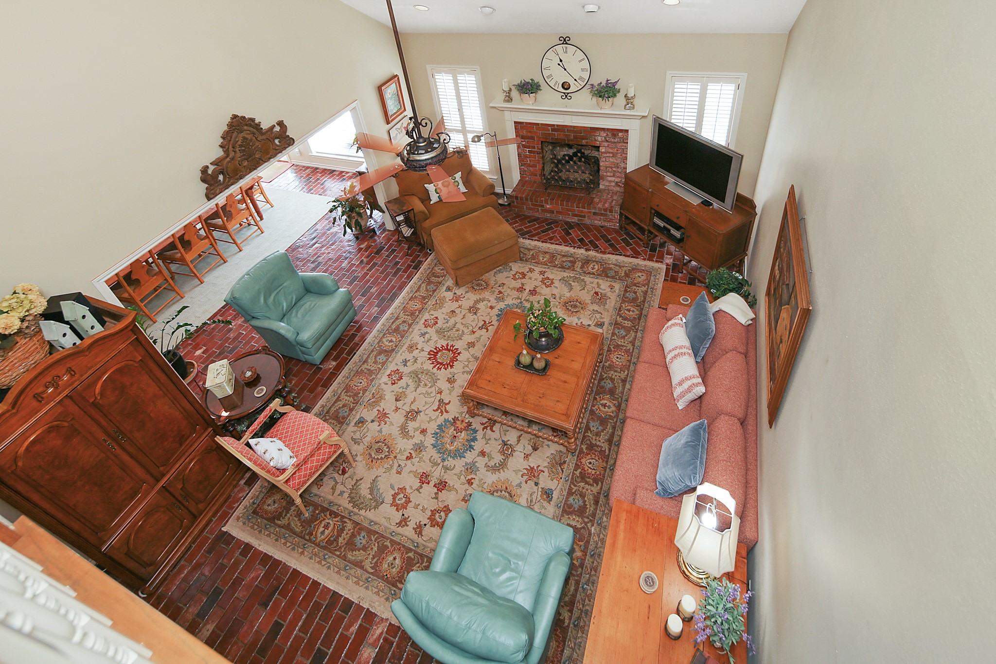 1402 Millcreek Court Property Photo 20